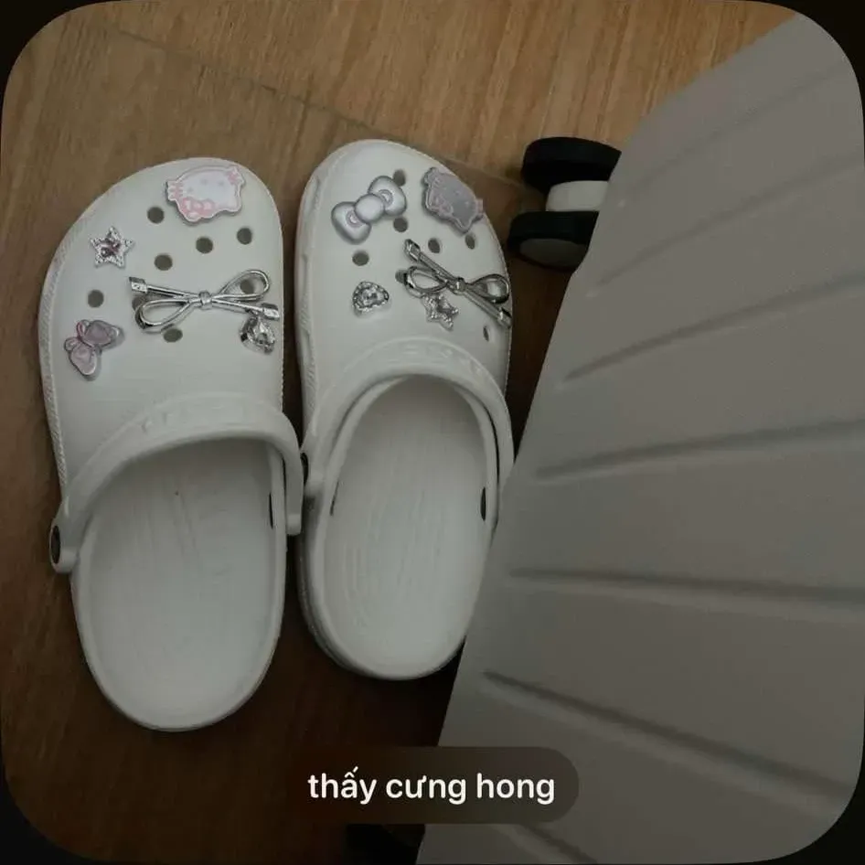 Dép Crocs Hiker Nâu